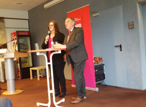 Kerstin Griese MdB und Finanzminister Norbert Walter-Borjans diskutieren die Panama Papers